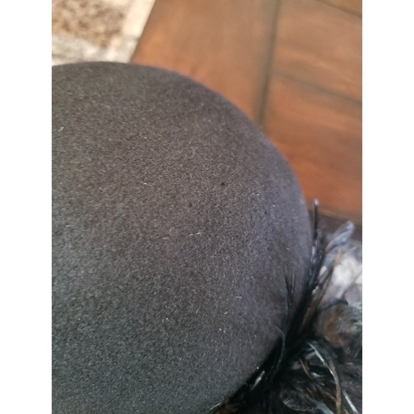 Target 100% Wool Cloche Feathers Black Retro 20s 30s Era - Picture 4 of 7